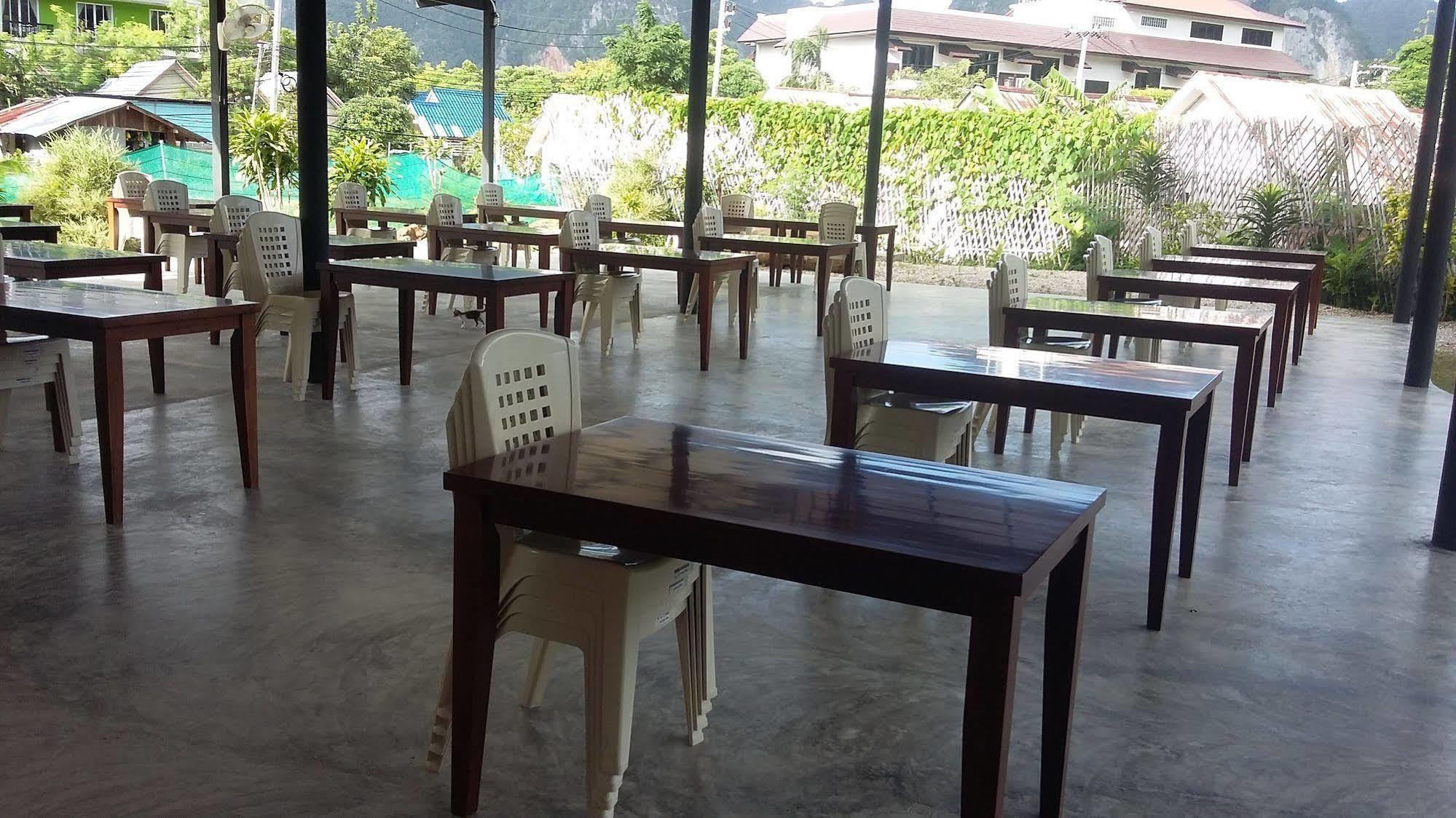 Gypsy Sea View Resort- Phi Phi Island Eksteriør billede